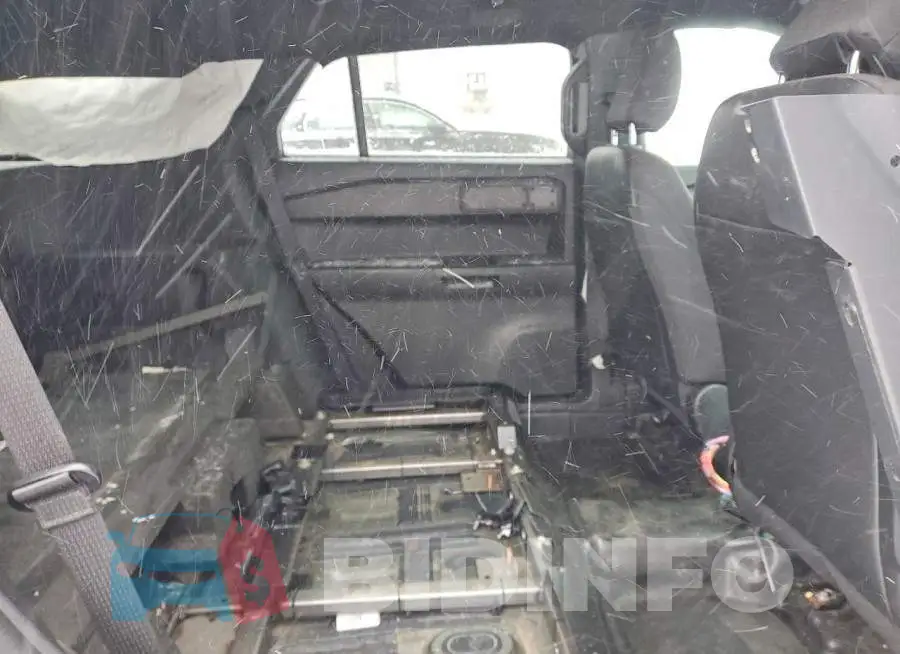 1FM5K8AB6MGC40886 Photo# 11
