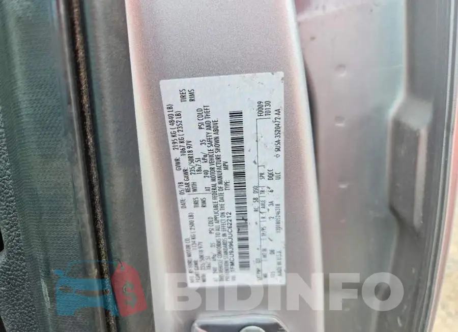 1FMCU9J96JUC62212 Photo# 12