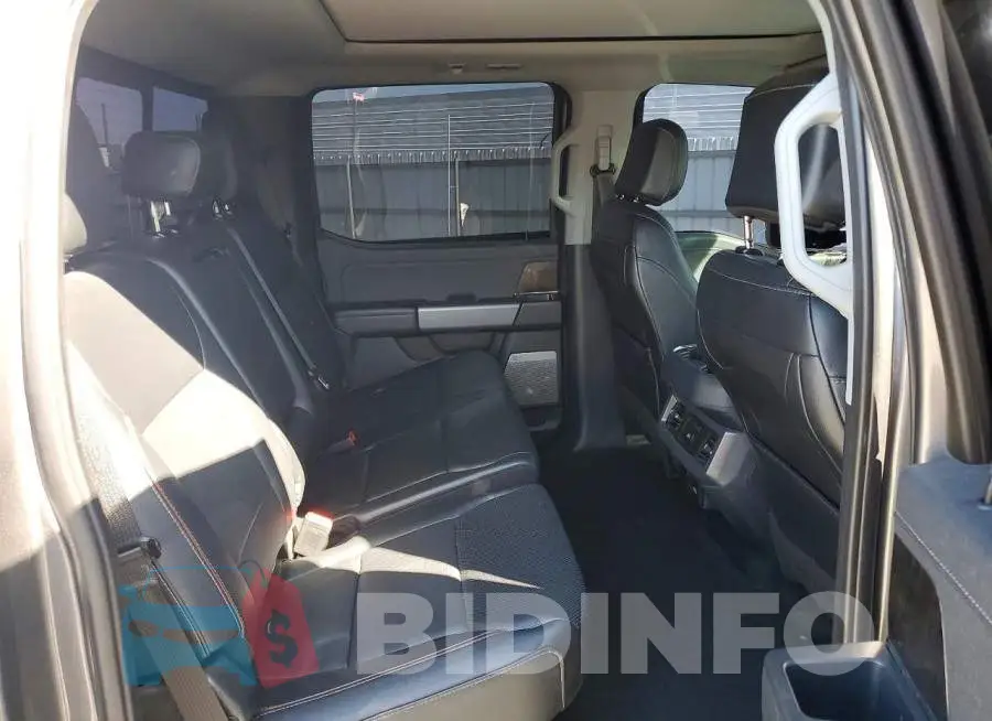 1FT7W2BNXRED50074 Photo# 10