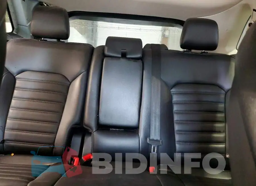 2FMPK4J90RBA82638 Photo# 10