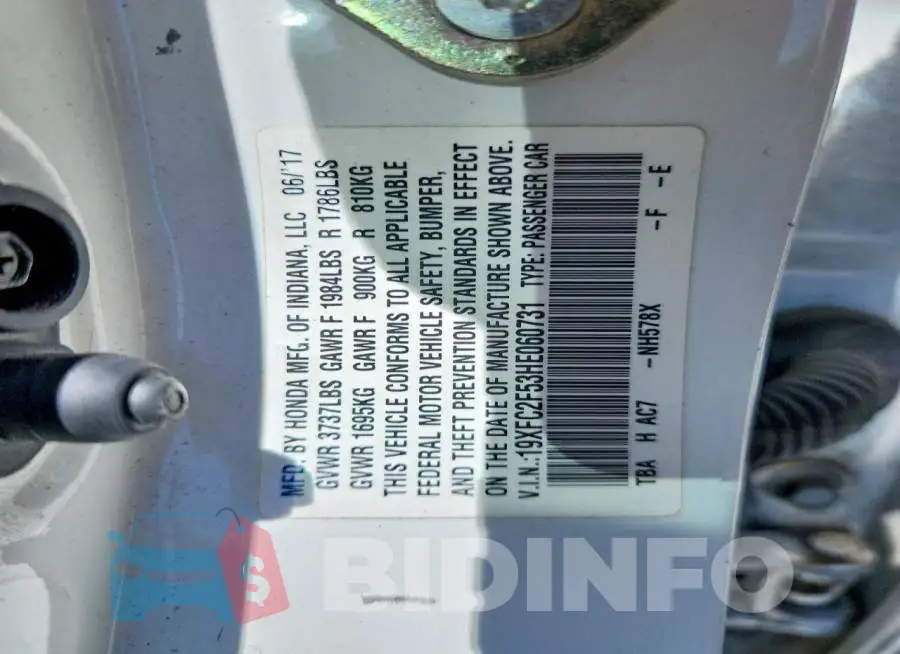 19XFC2F53HE060731 Photo# 12