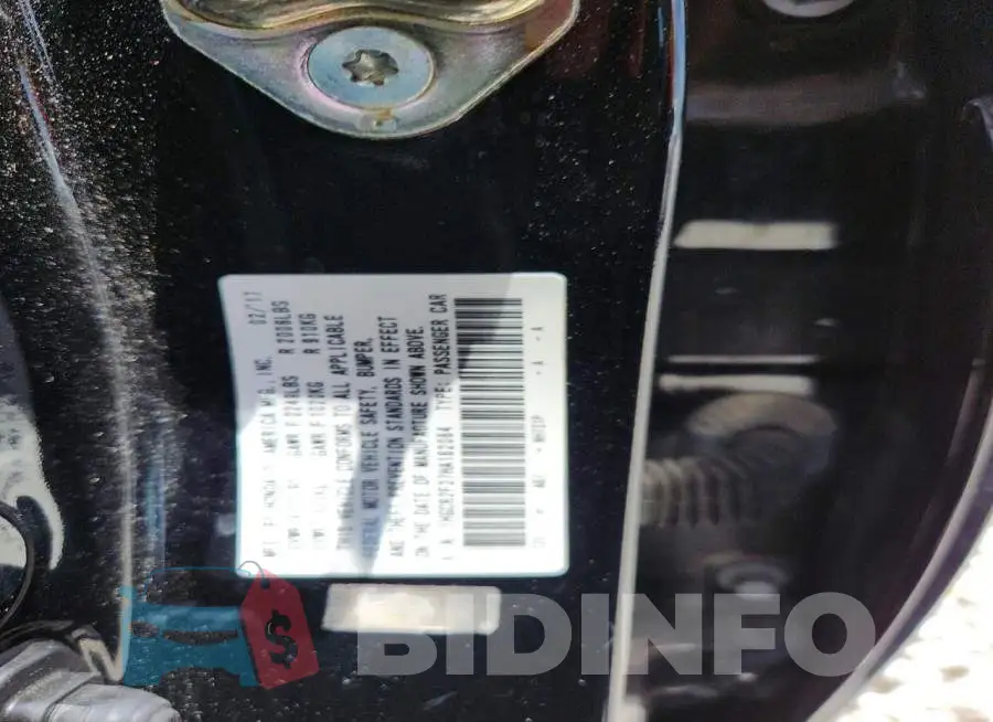 1HGCR2F37HA162084 Photo# 13