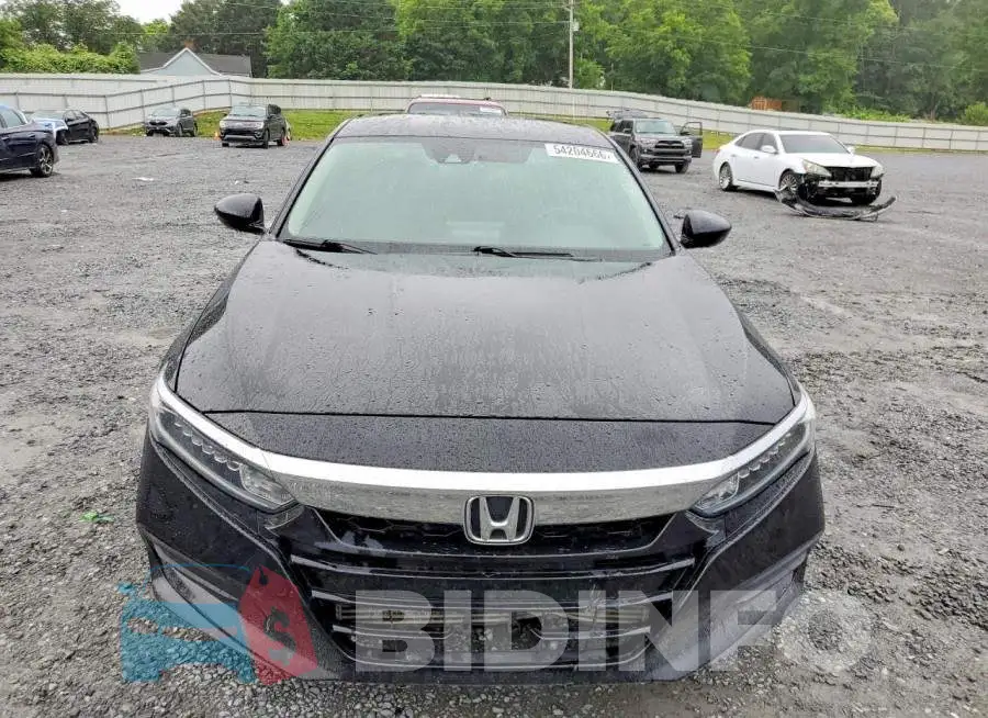 1HGCV1F15JA161302 Photo# 5