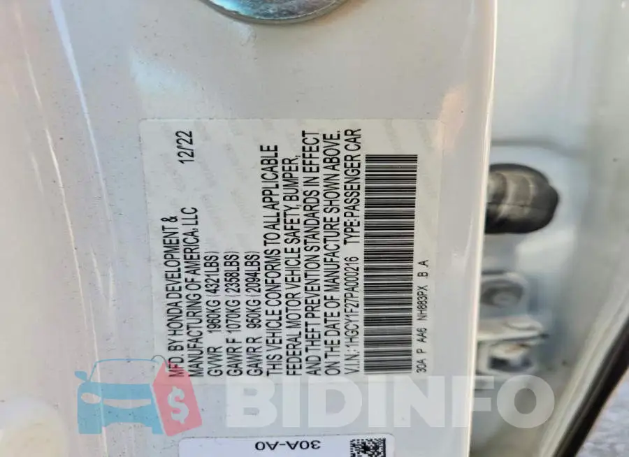 1HGCY1F27PA000216 Photo# 12