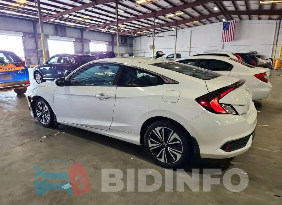 2HGFC3B30JH354304 Photo# 2
