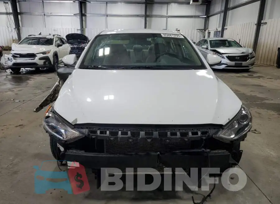 5NPD74LF1HH155062 Photo# 5