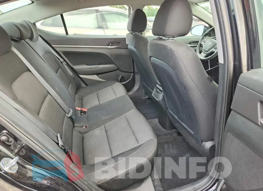 5NPD84LF0JH390894 Photo# 10