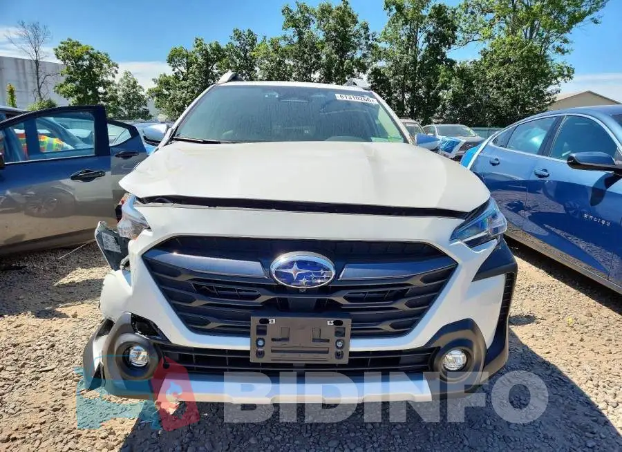 4S4BTAPC9S3157321 Photo# 5