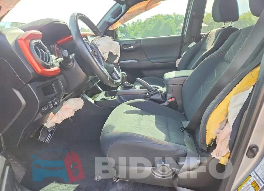5TFCZ5AN8HX091094 Photo# 7