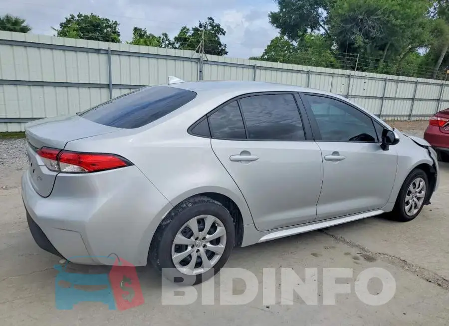 5YFB4MDE9RP165574 Photo# 3