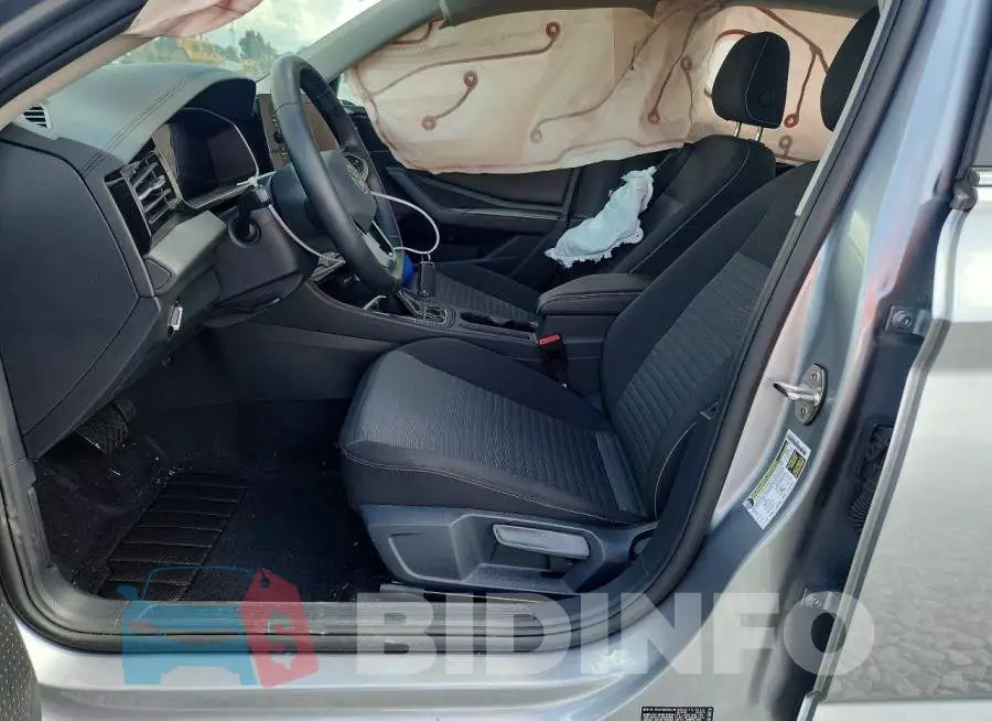 3VW5X7BU4SM091362 Photo# 7