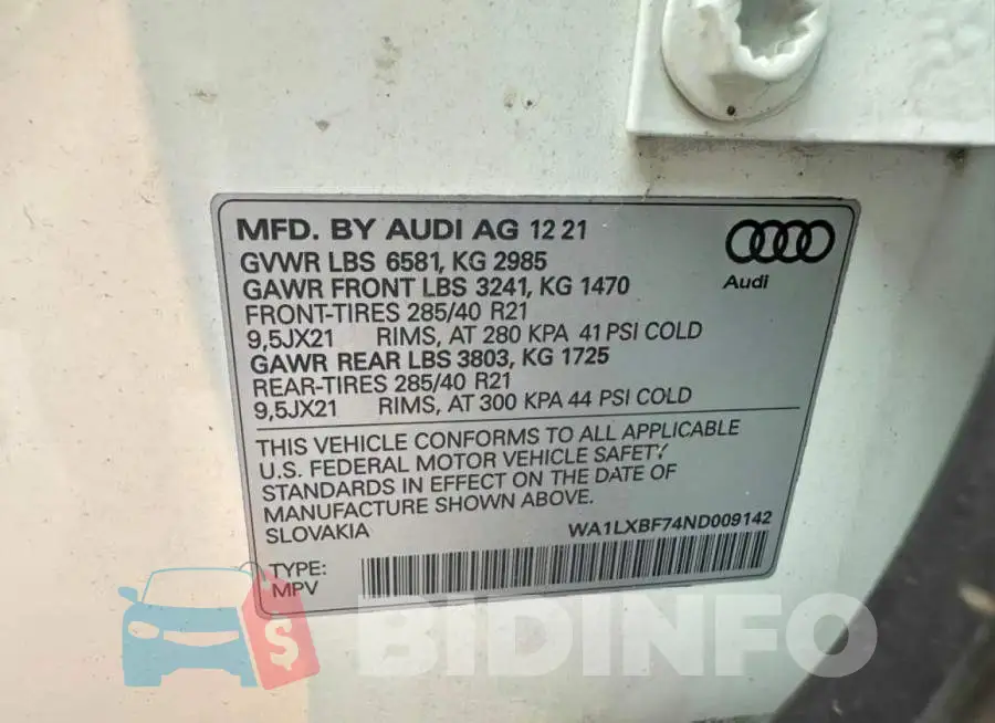 WA1LXBF74ND009142 Photo# 10