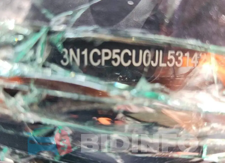 3N1CP5CU0JL531422 Photo# 12