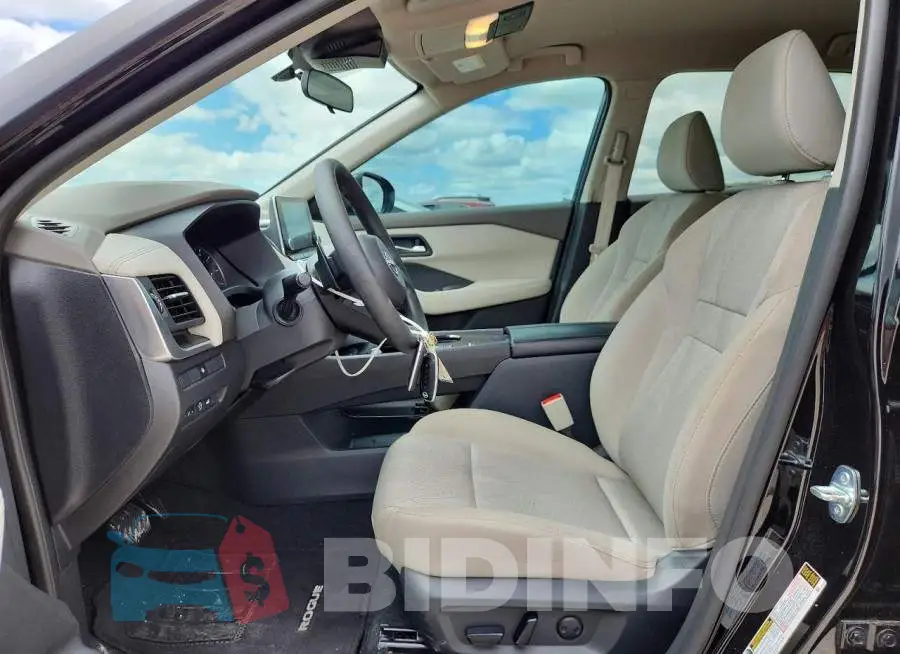 5N1BT3BA9RC671150 Photo# 7