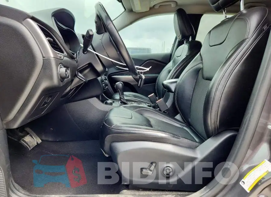 1C4PJMLB8KD395735 Photo# 7