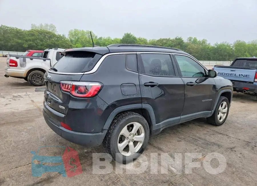 3C4NJDBB8LT150437 Photo# 3