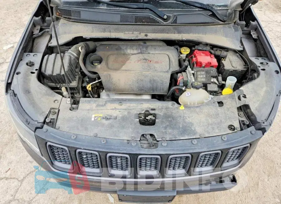 3C4NJDDB5LT207738 Photo# 12