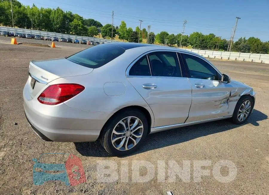 55SWF4KB3HU195098 Photo# 3