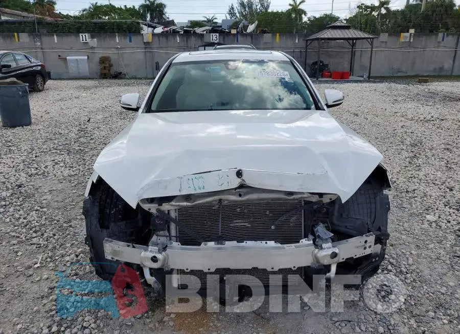 WDDWF8DB2LR539423 Photo# 5