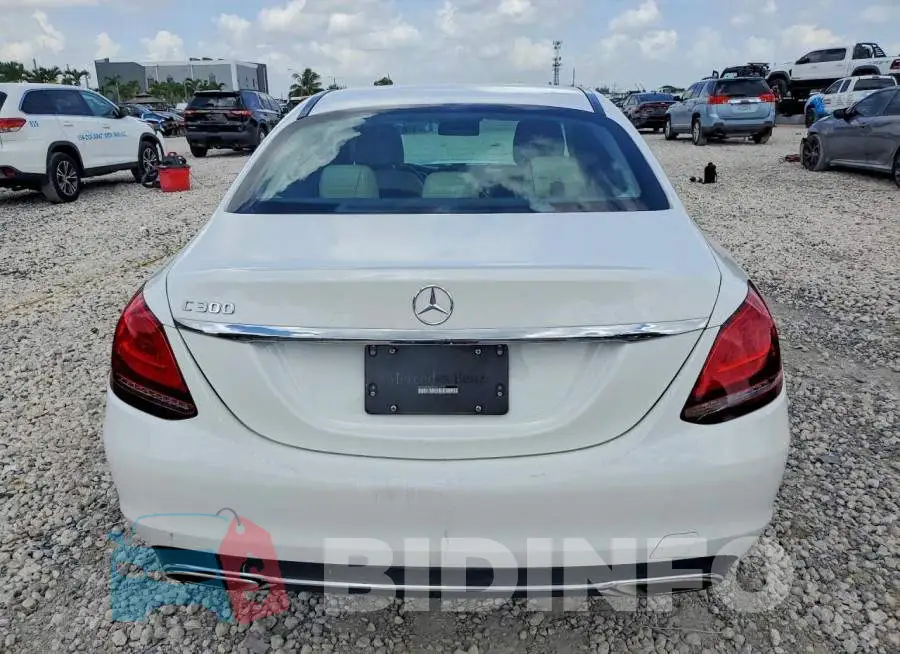 WDDWF8DB2LR539423 Photo# 6