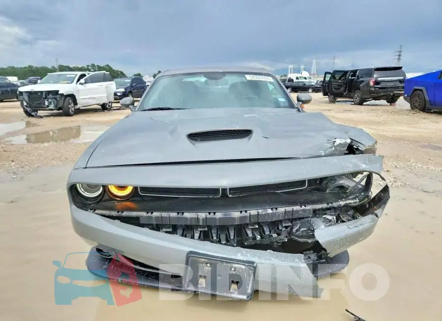 2C3CDZBT8KH530099 Photo# 5