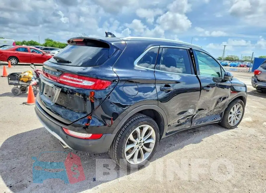 5LMCJ2D95KUL44300 Photo# 3