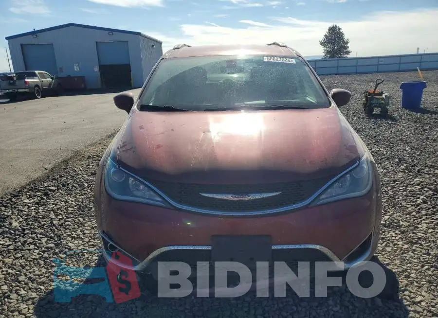2C4RC1BG4LR276495 Photo# 5