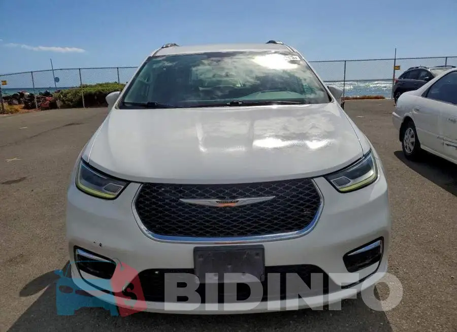 2C4RC1BG4MR512208 Photo# 5