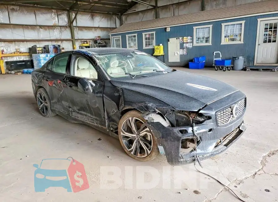 7JRL12FL4RG281264 Photo# 4