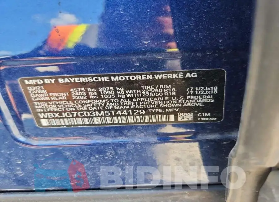 WBXJG7C03M5T44129 Photo# 14