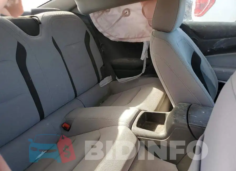 1G1FB1RS8L0148117 Photo# 10