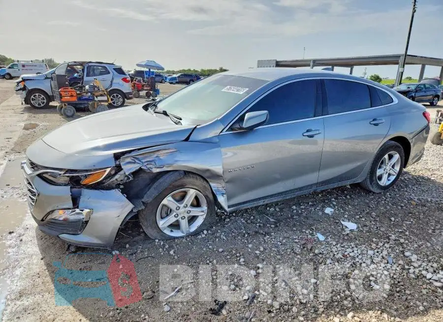 1G1ZD5ST1RF133210 Photo# 1