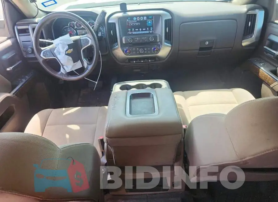 3GCPCREC6JG412823 Photo# 8