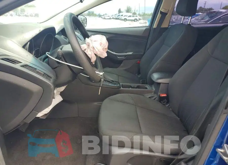 1FADP3K2XJL268850 Photo# 7