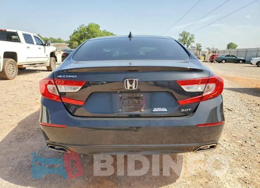 1HGCV2F52KA007589 Photo# 6