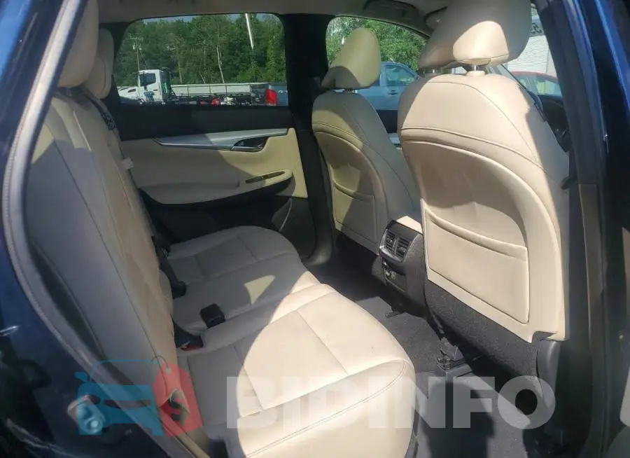 3PCAJ5M36LF102122 Photo# 11