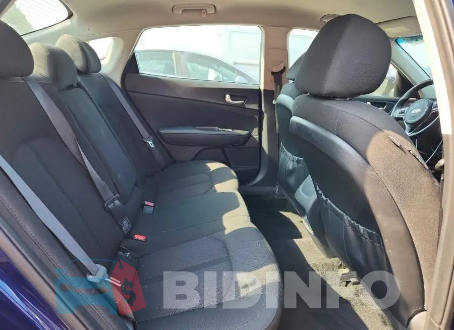 5XXGT4L37JG207634 Photo# 10