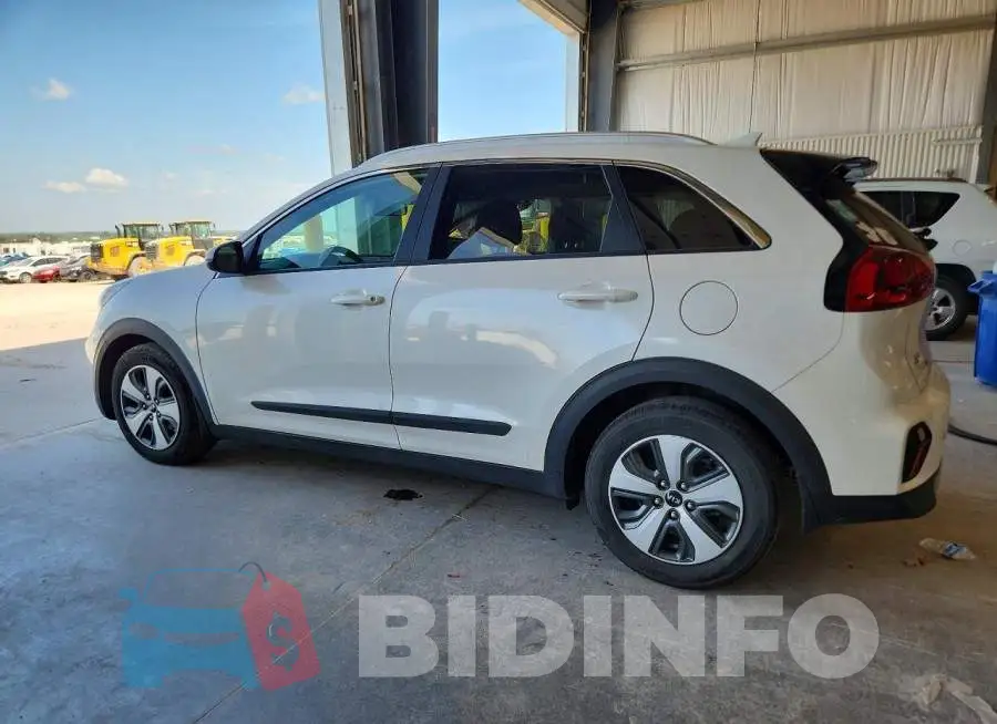 KNDCB3LC1L5424762 Photo# 2