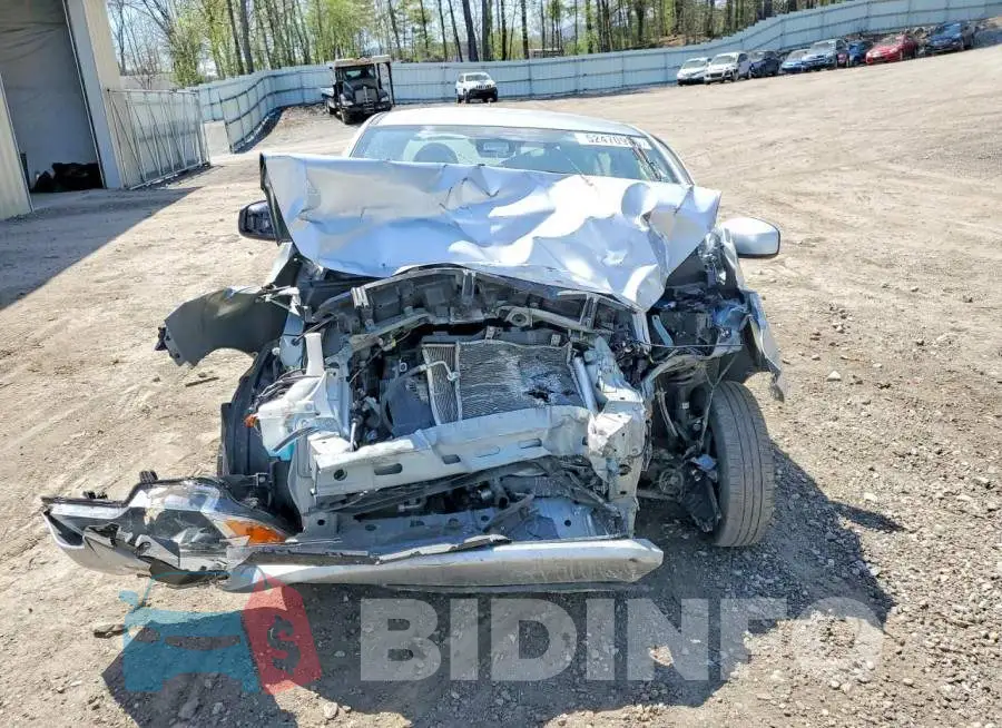 ML32FUFJ9RHF12164 Photo# 5