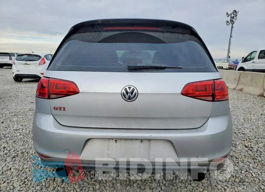 3VW447AUXHM044321 Photo# 6