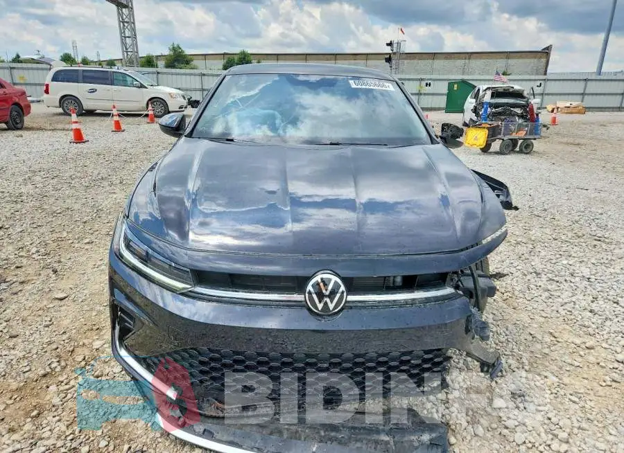 3VW7X7BU0SM071747 Photo# 5
