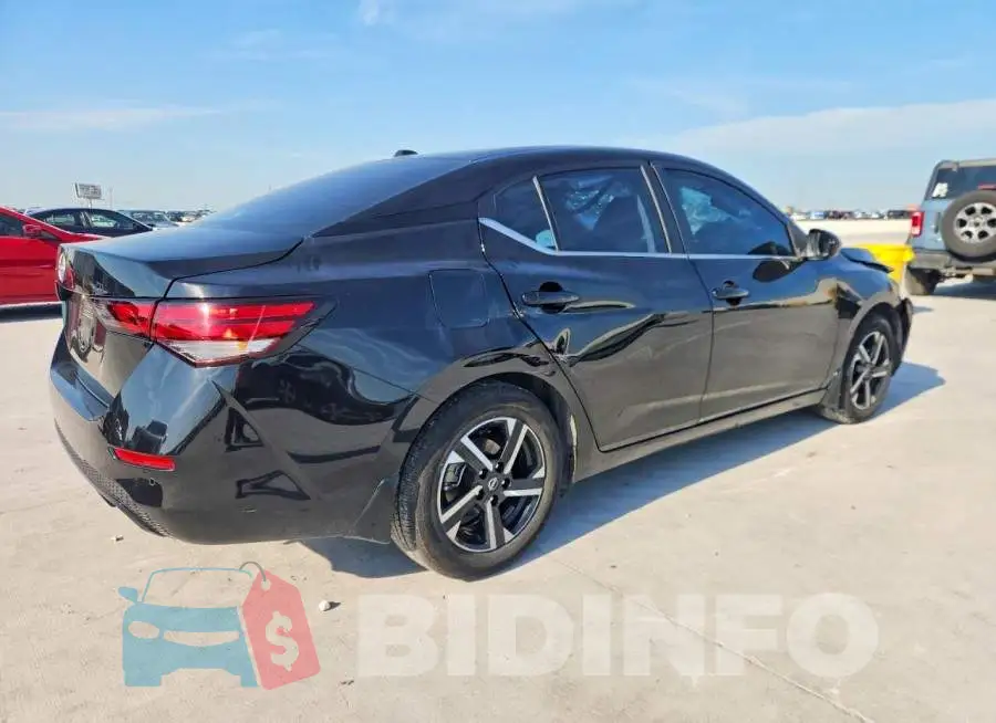3N1AB8CV4SY237011 Photo# 3
