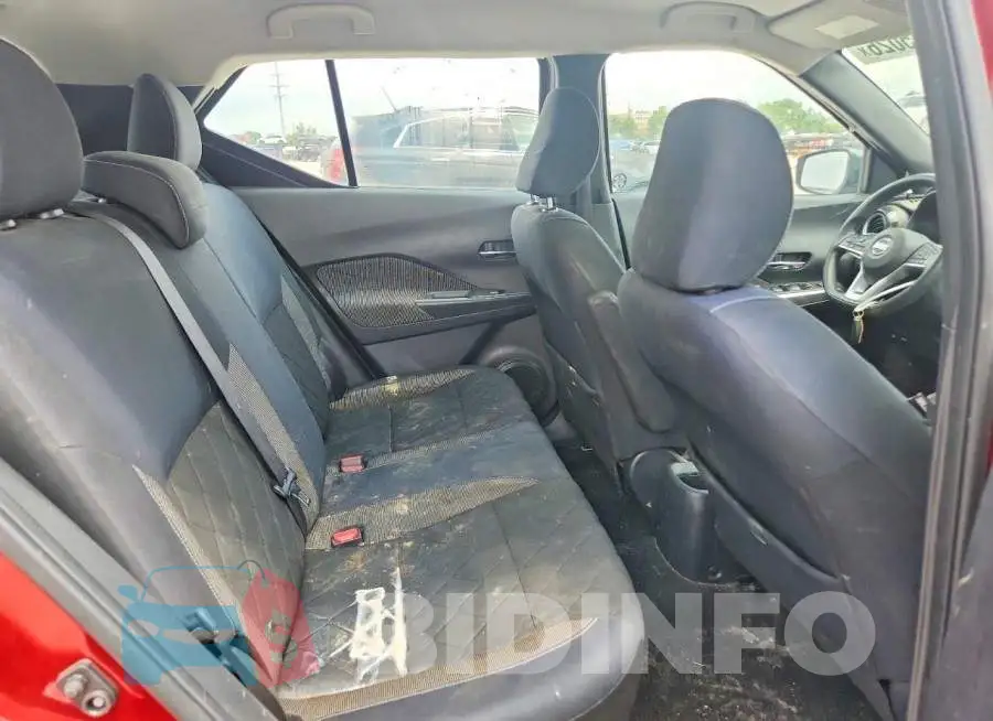 3N1CP5CU8JL512472 Photo# 10
