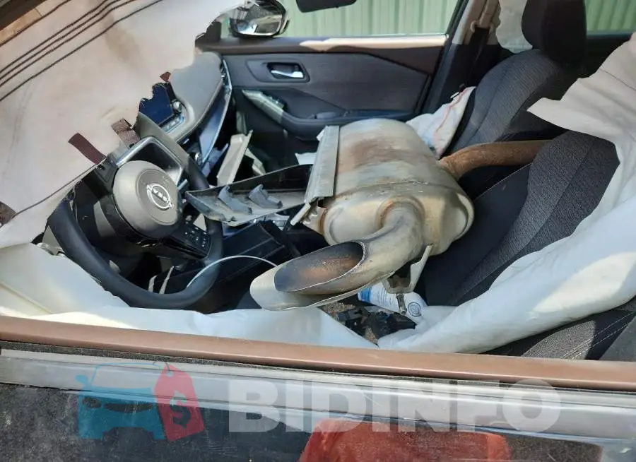 5N1BT3BA3PC830631 Photo# 7