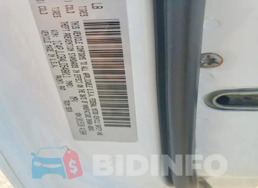 1C4PJLCB4LD548011 Photo# 13