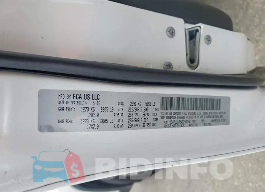 1C4PJLLB5KD204430 Photo# 13