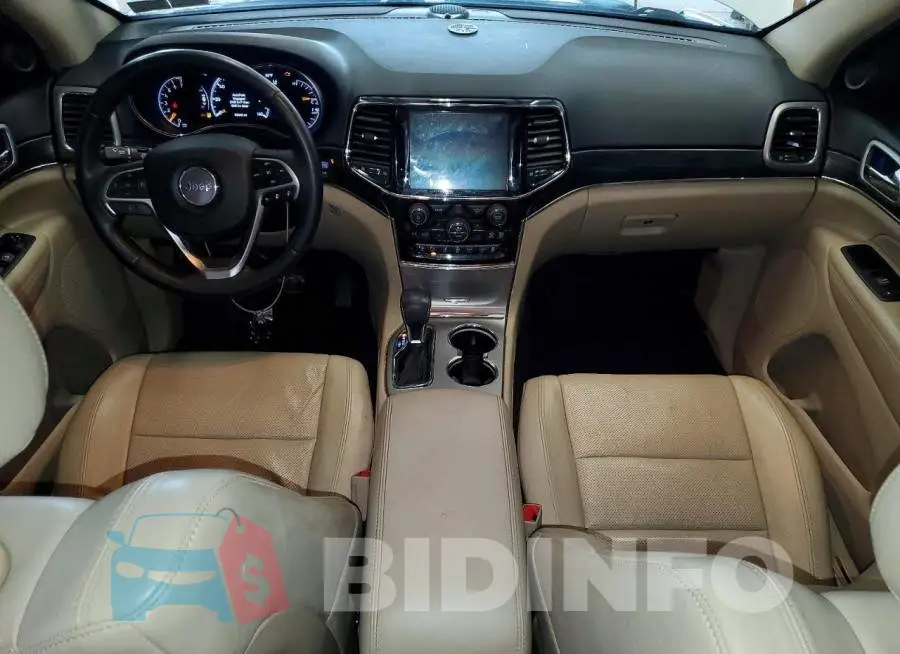 1C4RJFBG3KC581819 Photo# 8