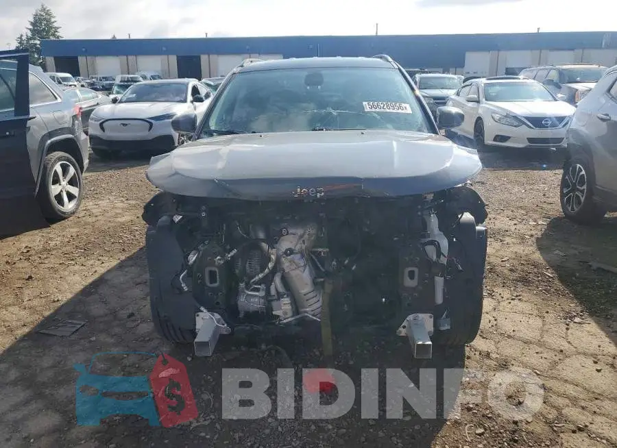 3C4NJDCB5LT223813 Photo# 5