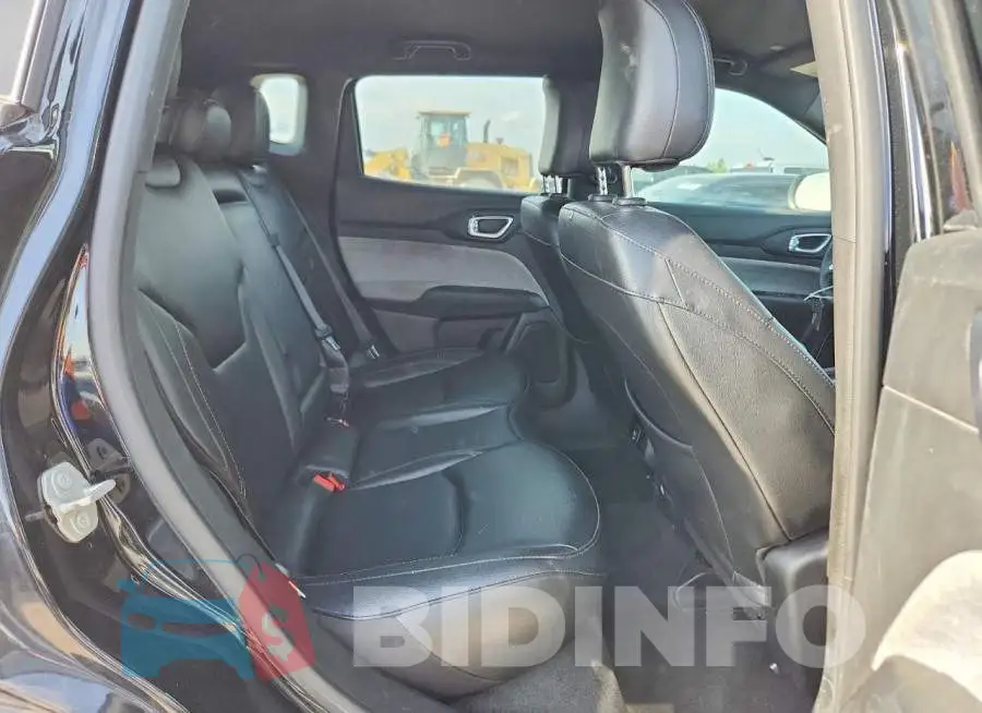3C4NJDFN5RT579502 Photo# 11