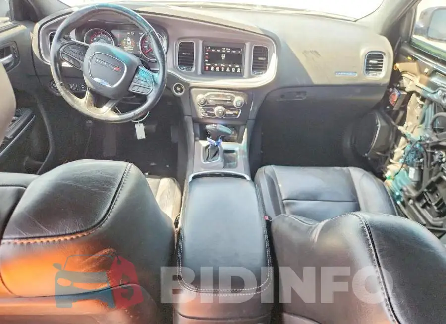 2C3CDXBG8NH212849 Photo# 8